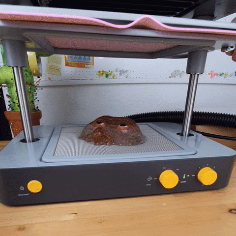 如何使用真空成型吸塑製作EVA道具